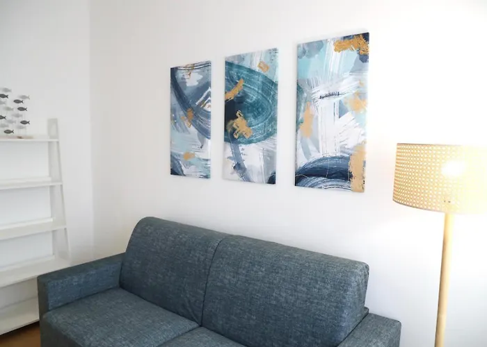 Apartment Acquario 2 *